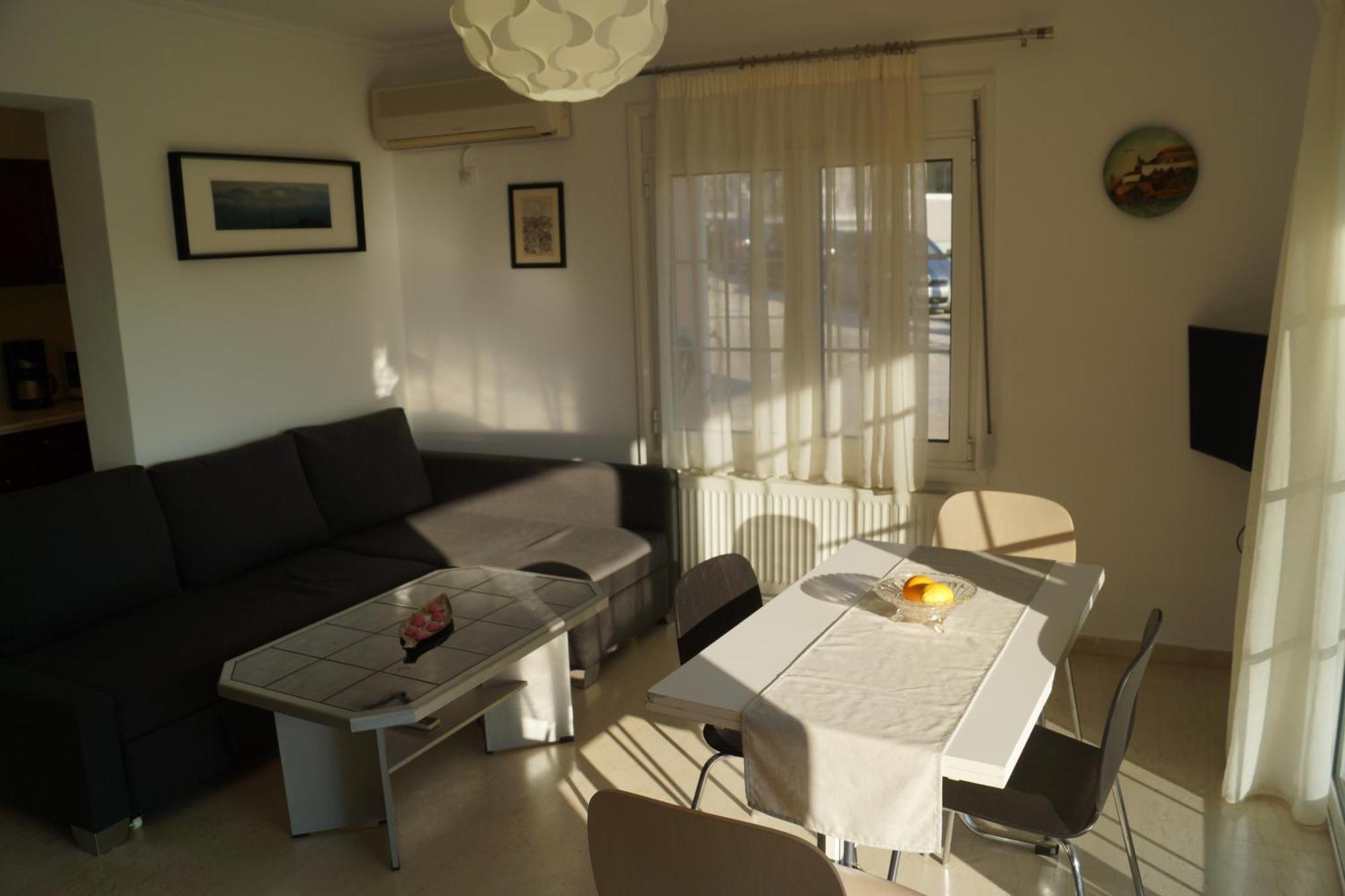 Τhe Sunny Apartments Ηγουμενίτσα Εξωτερικό φωτογραφία